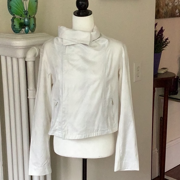 NWT GEORGIE white jacket - Picture 2 of 10